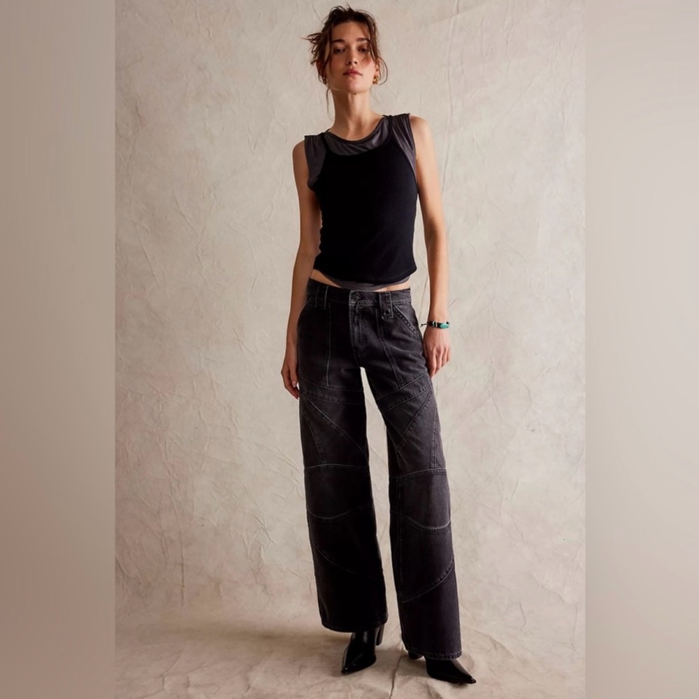 NEW Free People unknown reasons mid rise boyfriend jeans size 25